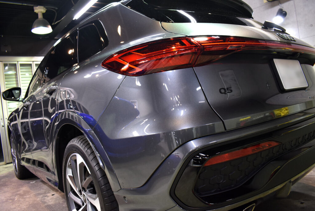 リボルト川崎・アウディ、Q5のセラミックコーティングです。